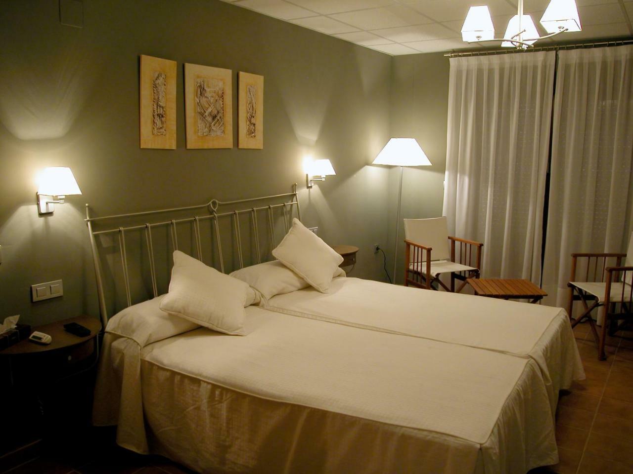 Hotel Villa De Estercuel Dış mekan fotoğraf