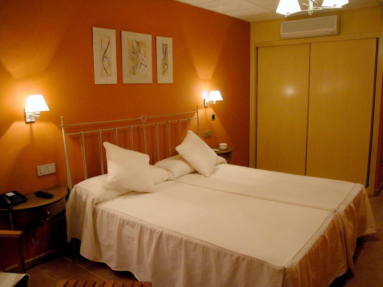Hotel Villa De Estercuel Dış mekan fotoğraf